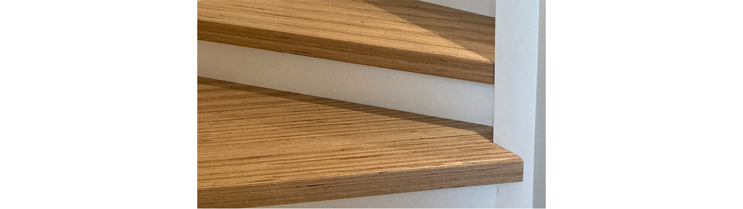 Rénovation d'un escalier en hêtre massif