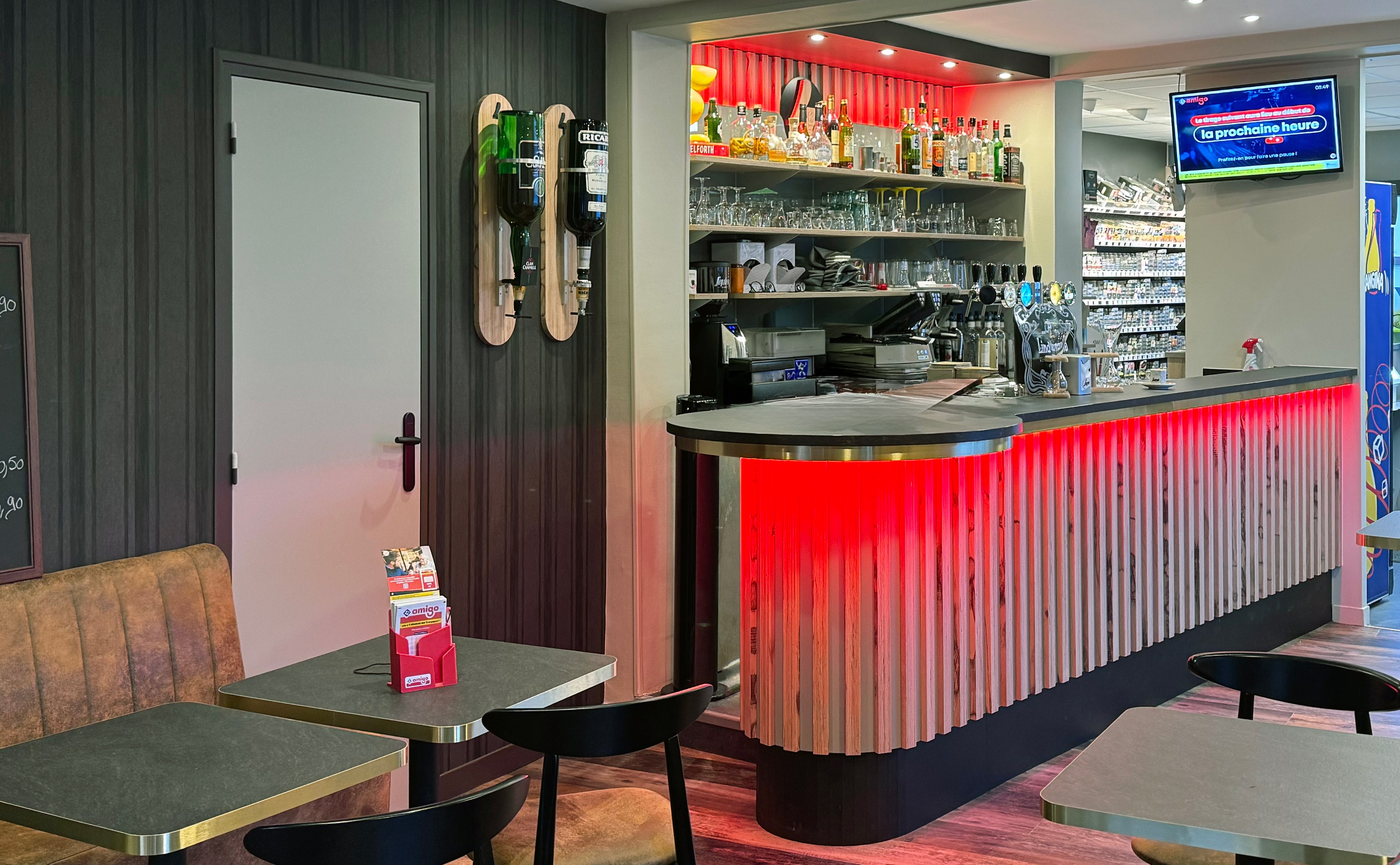 le café bar brasserie Les 4 Routes